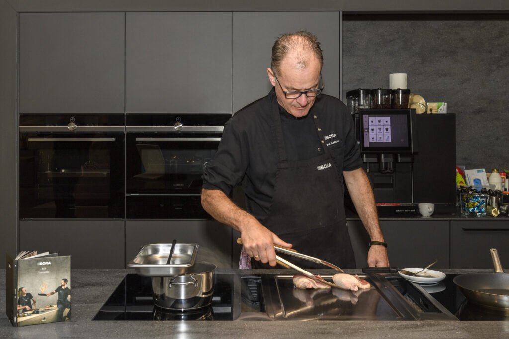 Kookdemonstratie Bora