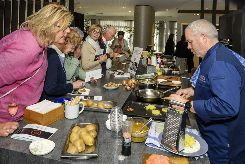 Kookdemonstratie ATAG bij Goergen